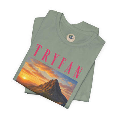 Tryfan Mountain Tee — Scenic Sunset Landscape T‑Shirt
