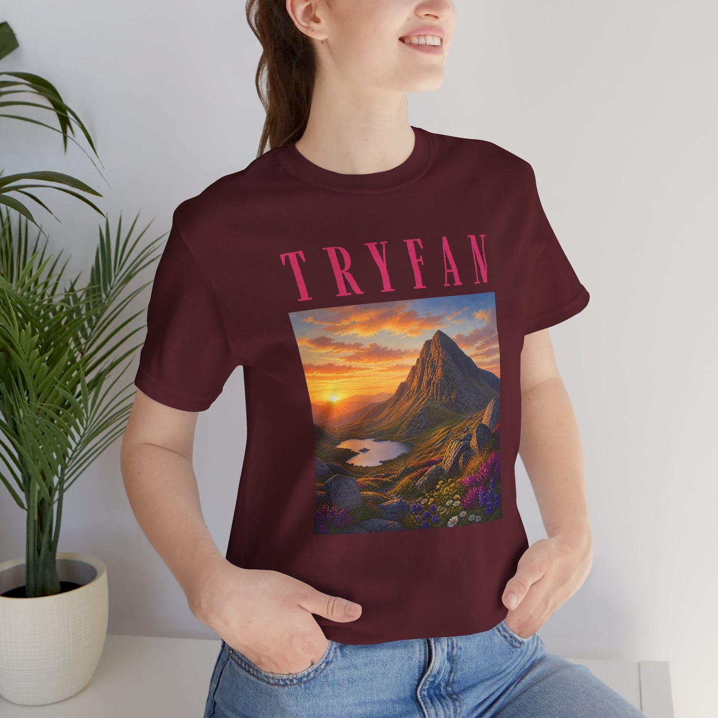 Tryfan Mountain Tee — Scenic Sunset Landscape T‑Shirt