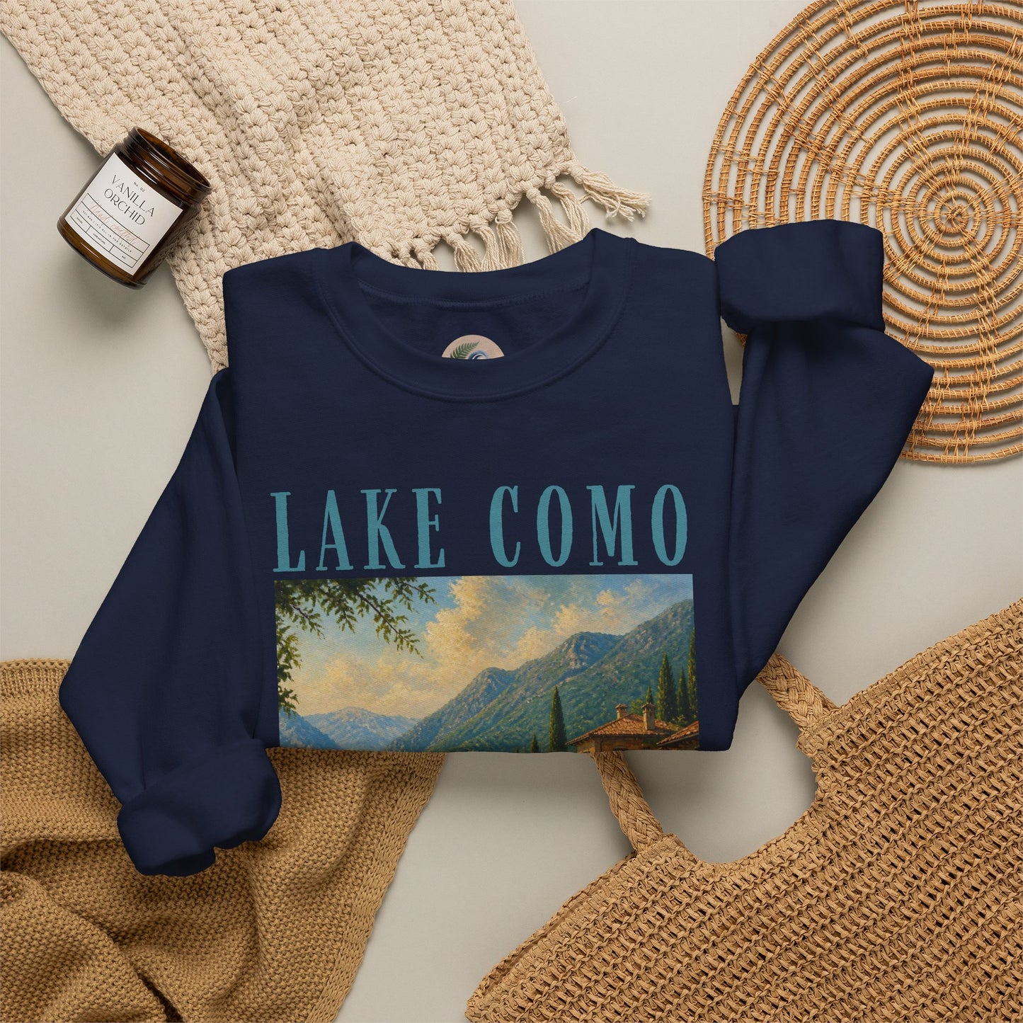 Lake Como Vintage Crewneck Sweatshirt — Scenic Italian Lake Graphic