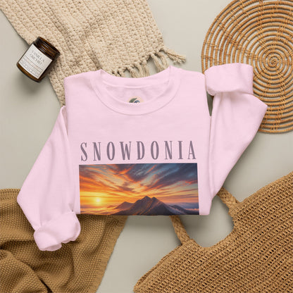 Snowdonia Sunset Crewneck Sweatshirt — Scenic Mountain Graphic