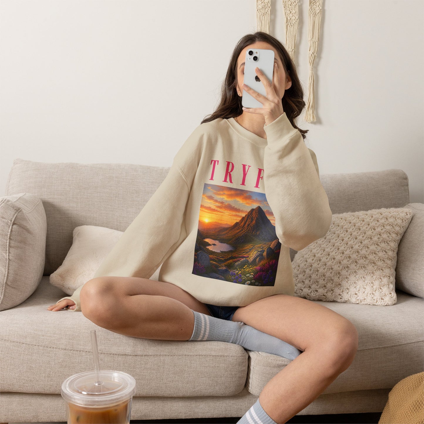 Tryfan Mountain Sweatshirt — Scenic Snowdonia Sunset Landscape Crewneck