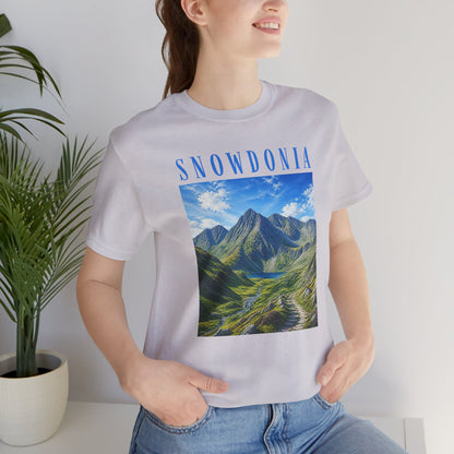 Glyderau Landscape T‑Shirt – Scenic 'SNOWDONIA' Mountain Graphic Tee