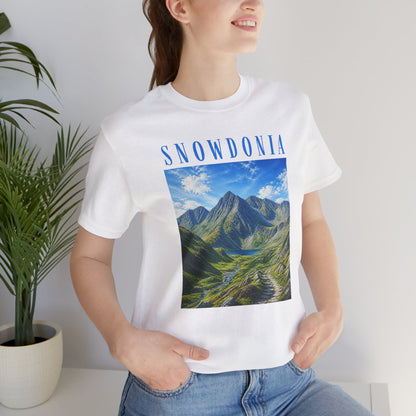 Glyderau Landscape T‑Shirt – Scenic 'SNOWDONIA' Mountain Graphic Tee