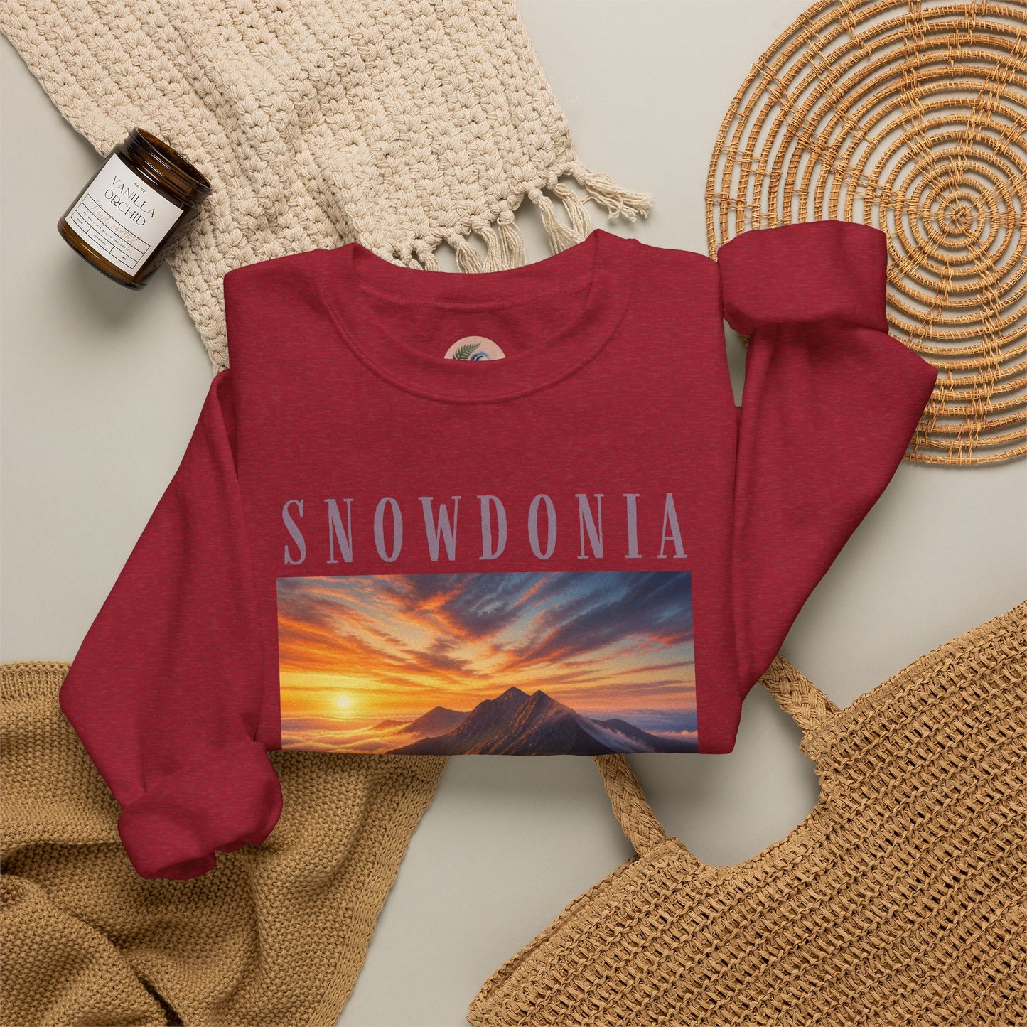Snowdonia Sunset Crewneck Sweatshirt — Scenic Mountain Graphic