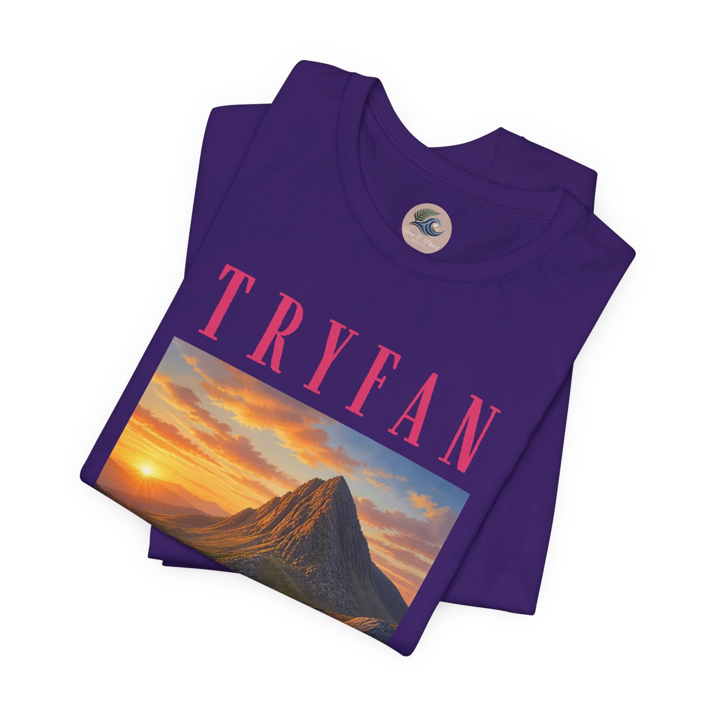 Tryfan Mountain Tee — Scenic Sunset Landscape T‑Shirt