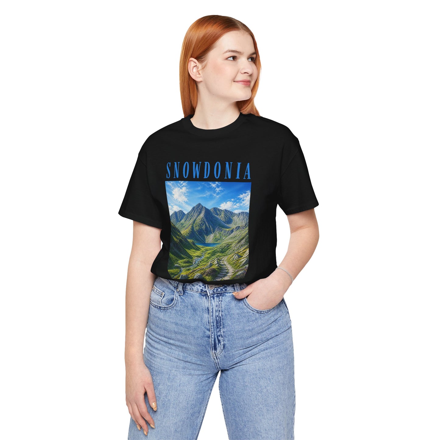 Glyderau Landscape T‑Shirt – Scenic 'SNOWDONIA' Mountain Graphic Tee