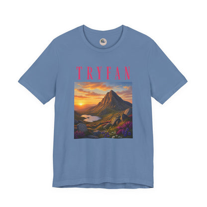 Tryfan Mountain Tee — Scenic Sunset Landscape T‑Shirt