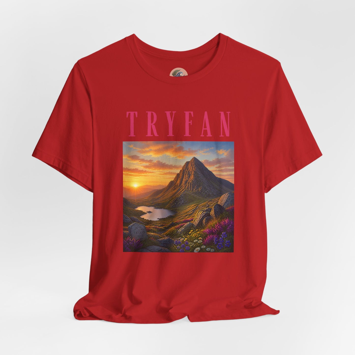 Tryfan Mountain Tee — Scenic Sunset Landscape T‑Shirt