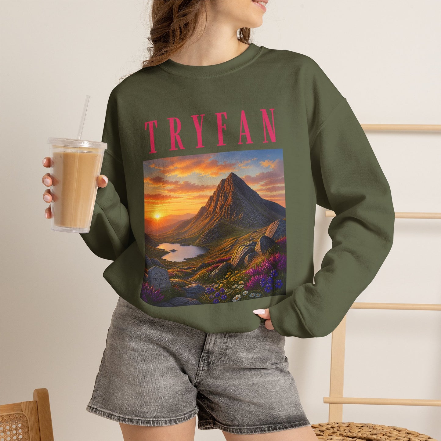 Tryfan Mountain Sweatshirt — Scenic Snowdonia Sunset Landscape Crewneck