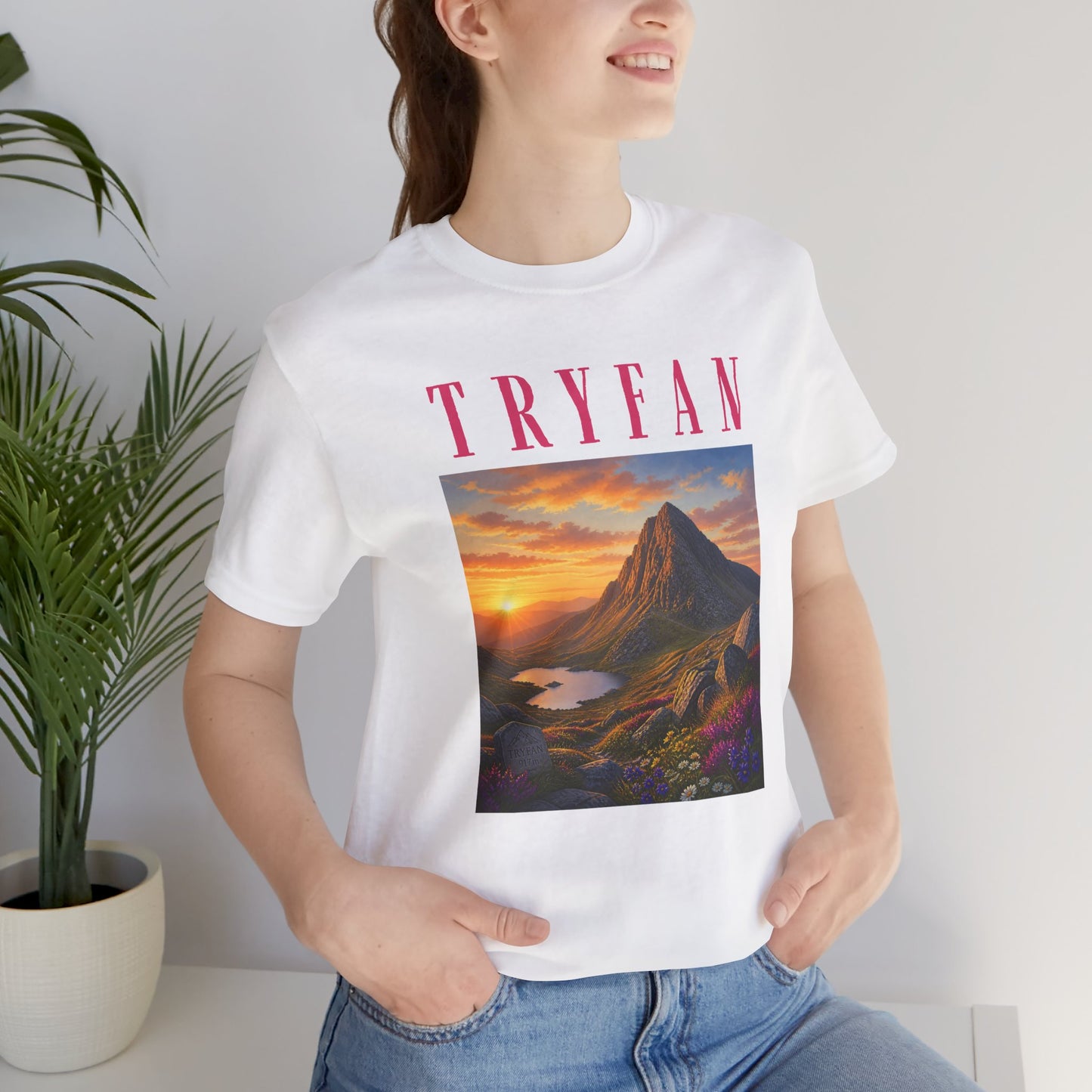 Tryfan Mountain Tee — Scenic Sunset Landscape T‑Shirt