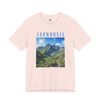 Glyderau Landscape T‑Shirt – Scenic 'SNOWDONIA' Mountain Graphic Tee