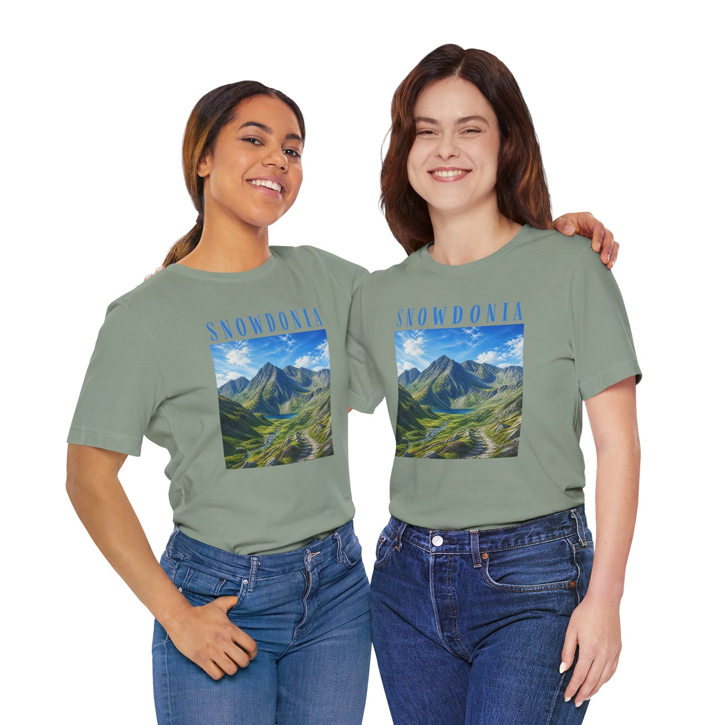 Glyderau Landscape T‑Shirt – Scenic 'SNOWDONIA' Mountain Graphic Tee