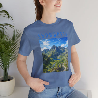 Glyderau Landscape T‑Shirt – Scenic 'SNOWDONIA' Mountain Graphic Tee