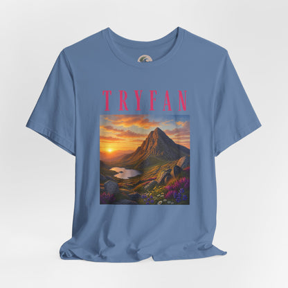 Tryfan Mountain Tee — Scenic Sunset Landscape T‑Shirt