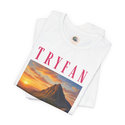 Tryfan Mountain Tee — Scenic Sunset Landscape T‑Shirt