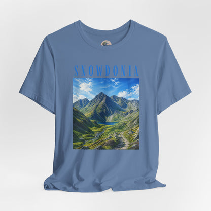 Glyderau Landscape T‑Shirt – Scenic 'SNOWDONIA' Mountain Graphic Tee