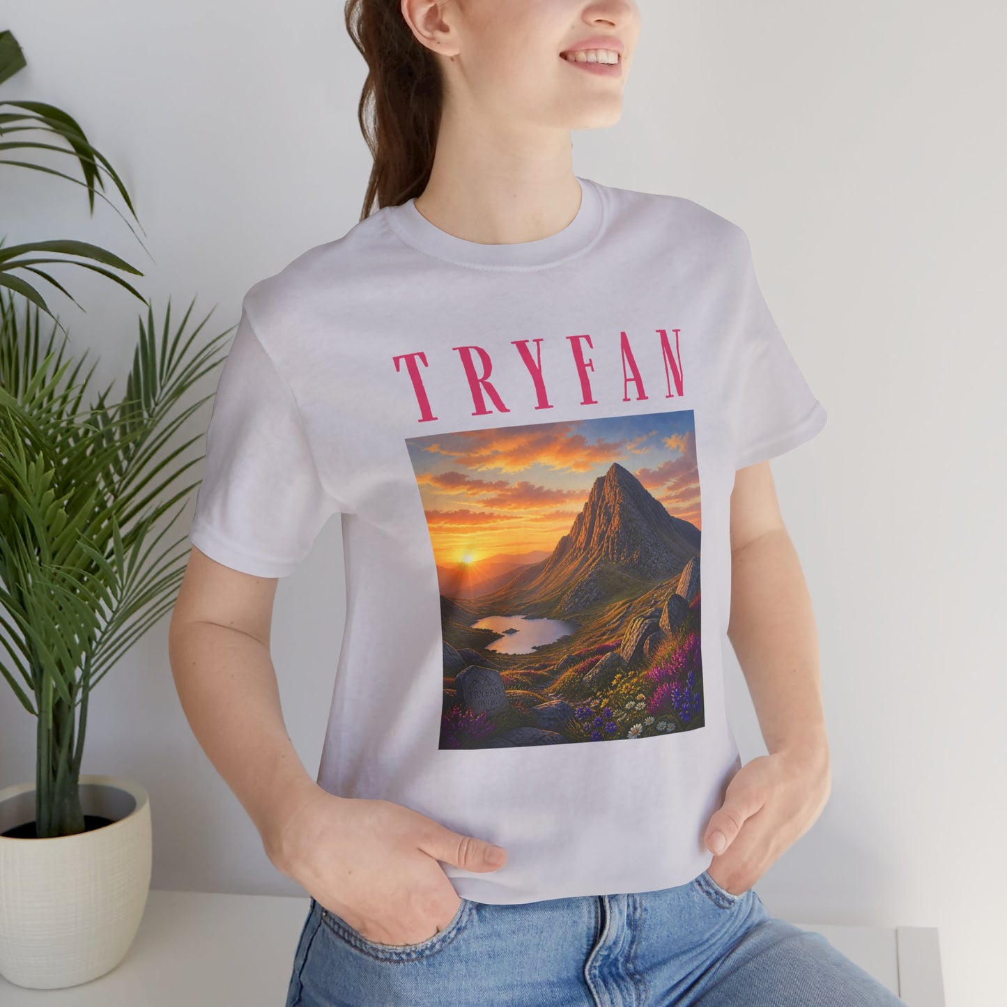 Tryfan Mountain Tee — Scenic Sunset Landscape T‑Shirt