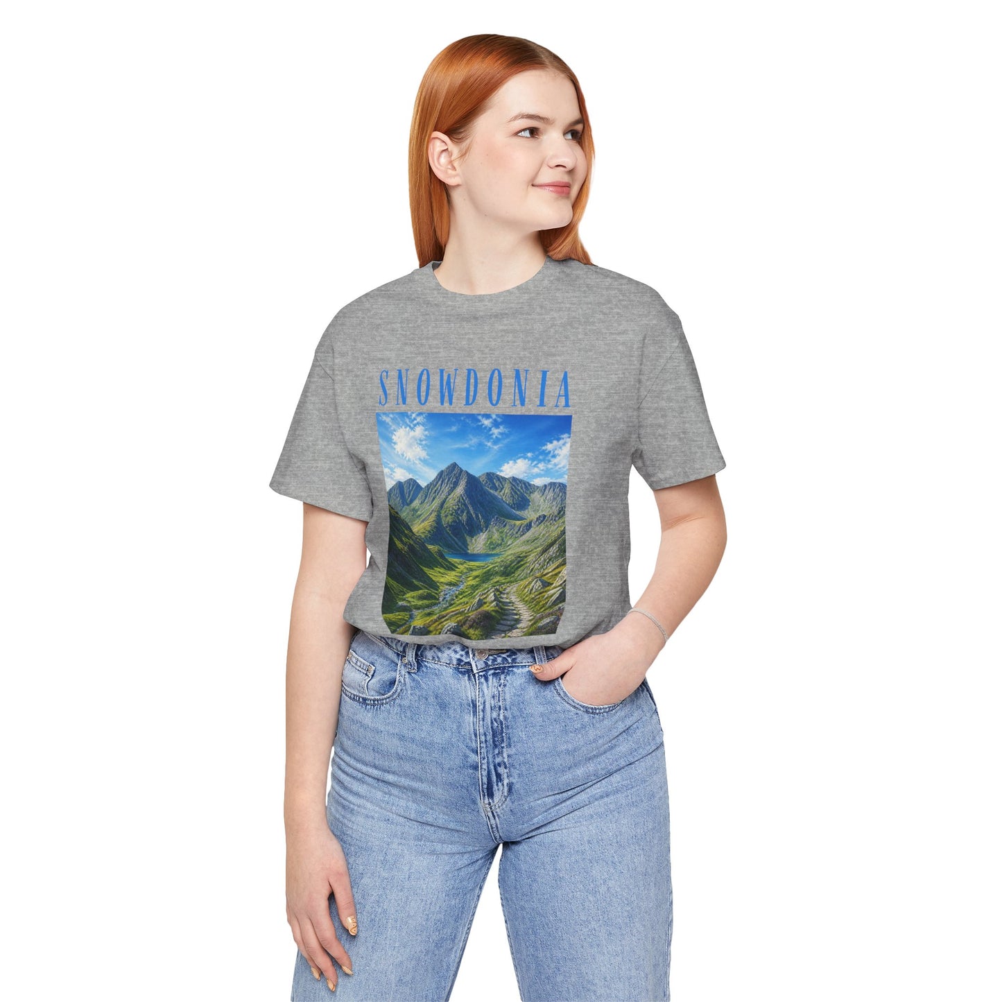 Glyderau Landscape T‑Shirt – Scenic 'SNOWDONIA' Mountain Graphic Tee
