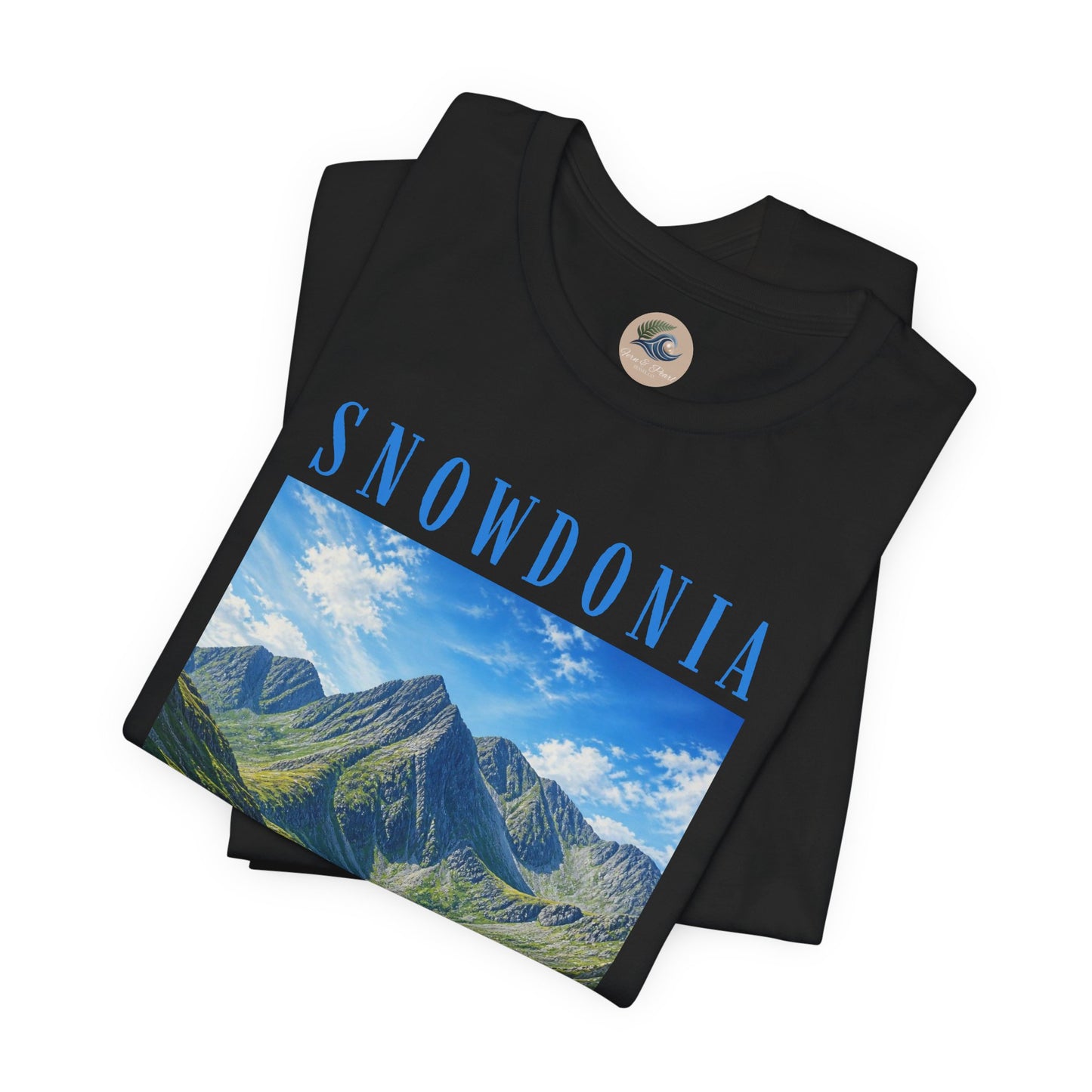 Glyderau Landscape T‑Shirt – Scenic 'SNOWDONIA' Mountain Graphic Tee