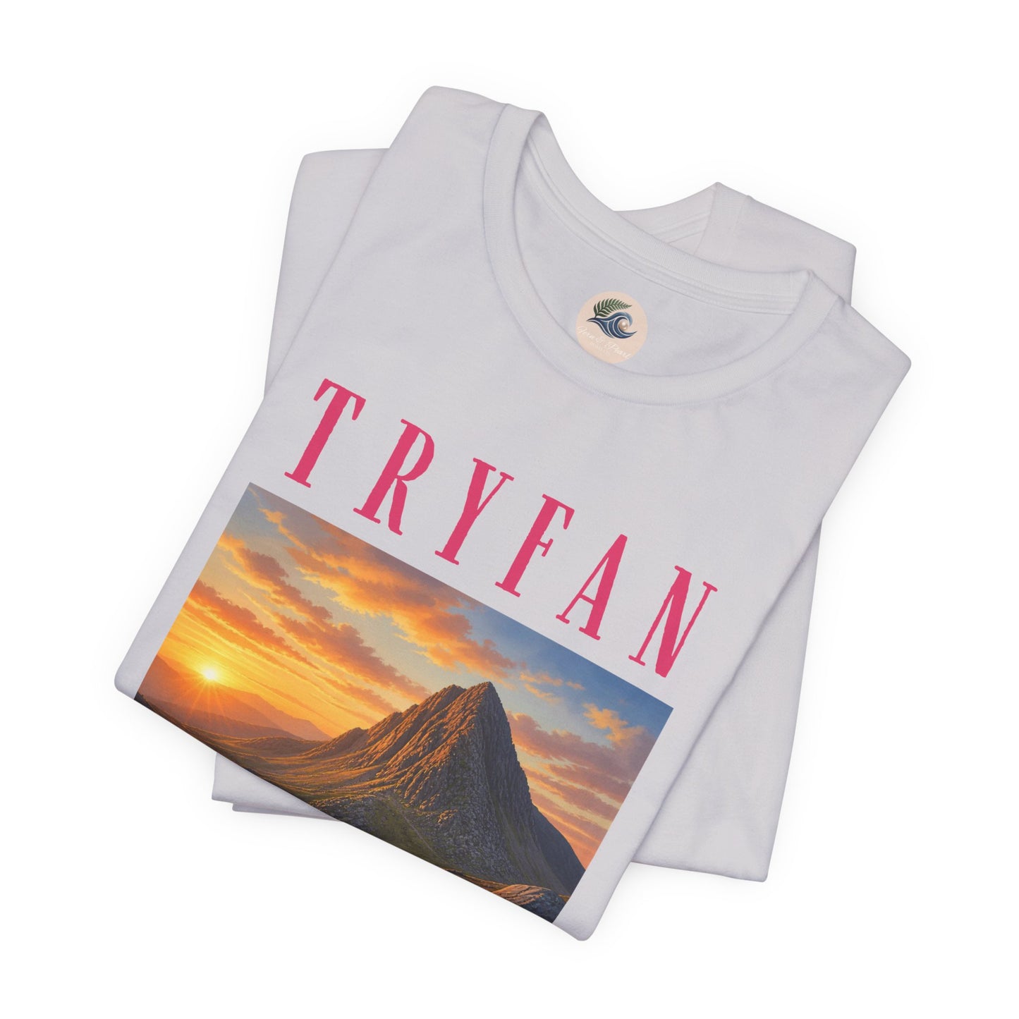 Tryfan Mountain Tee — Scenic Sunset Landscape T‑Shirt
