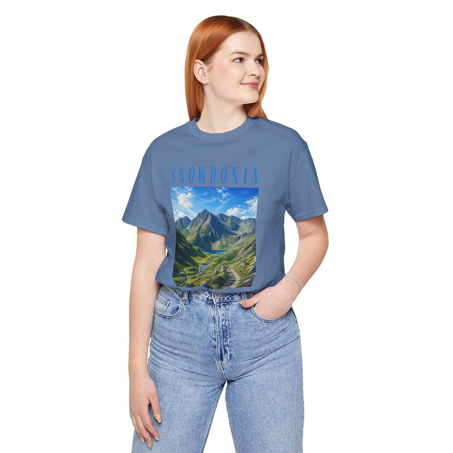 Glyderau Landscape T‑Shirt – Scenic 'SNOWDONIA' Mountain Graphic Tee