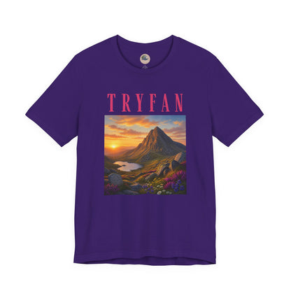 Tryfan Mountain Tee — Scenic Sunset Landscape T‑Shirt