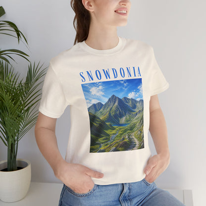 Glyderau Landscape T‑Shirt – Scenic 'SNOWDONIA' Mountain Graphic Tee