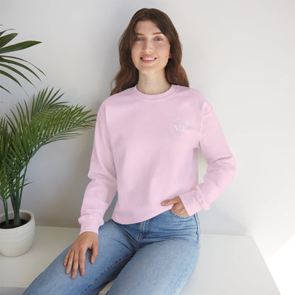Minimal 'N3P' National 3 Peaks Logo Crewneck Sweatshirt – Small Chest Emblem, Casual Everyday Pullover