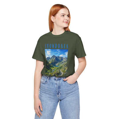 Glyderau Landscape T‑Shirt – Scenic 'SNOWDONIA' Mountain Graphic Tee