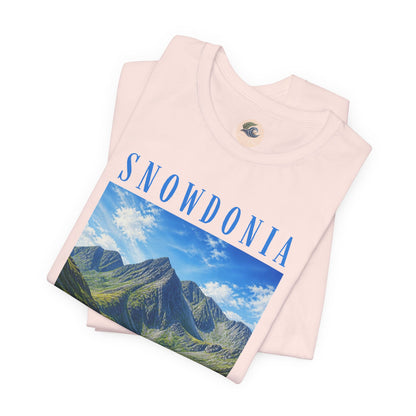 Glyderau Landscape T‑Shirt – Scenic 'SNOWDONIA' Mountain Graphic Tee