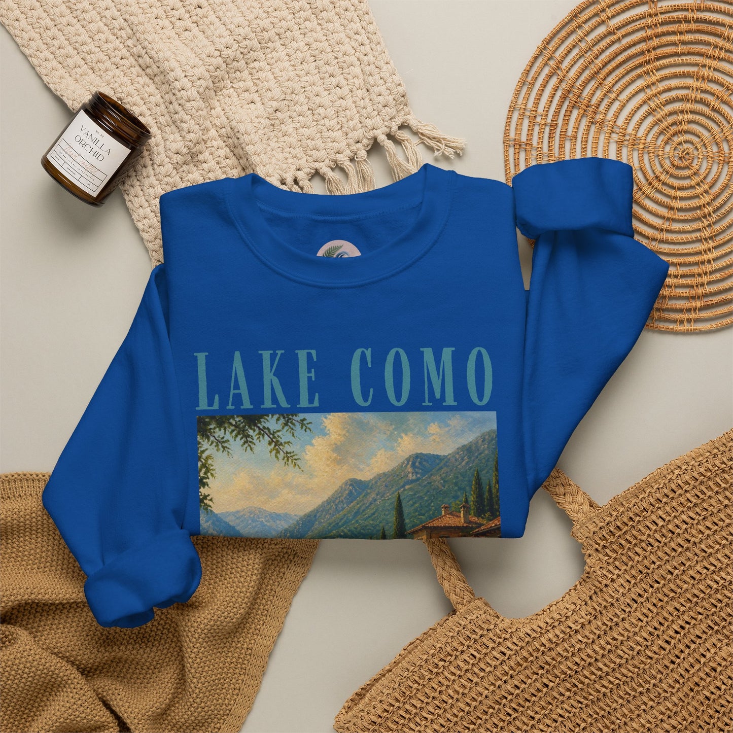 Lake Como Vintage Crewneck Sweatshirt — Scenic Italian Lake Graphic