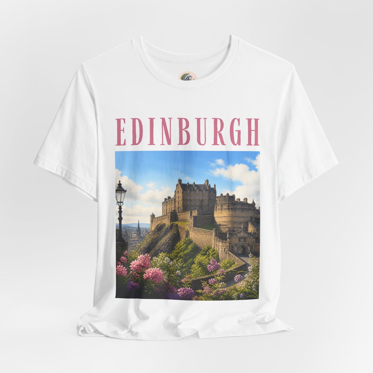 Edinburgh Castle Photo Tee – Vintage Travel T‑Shirt