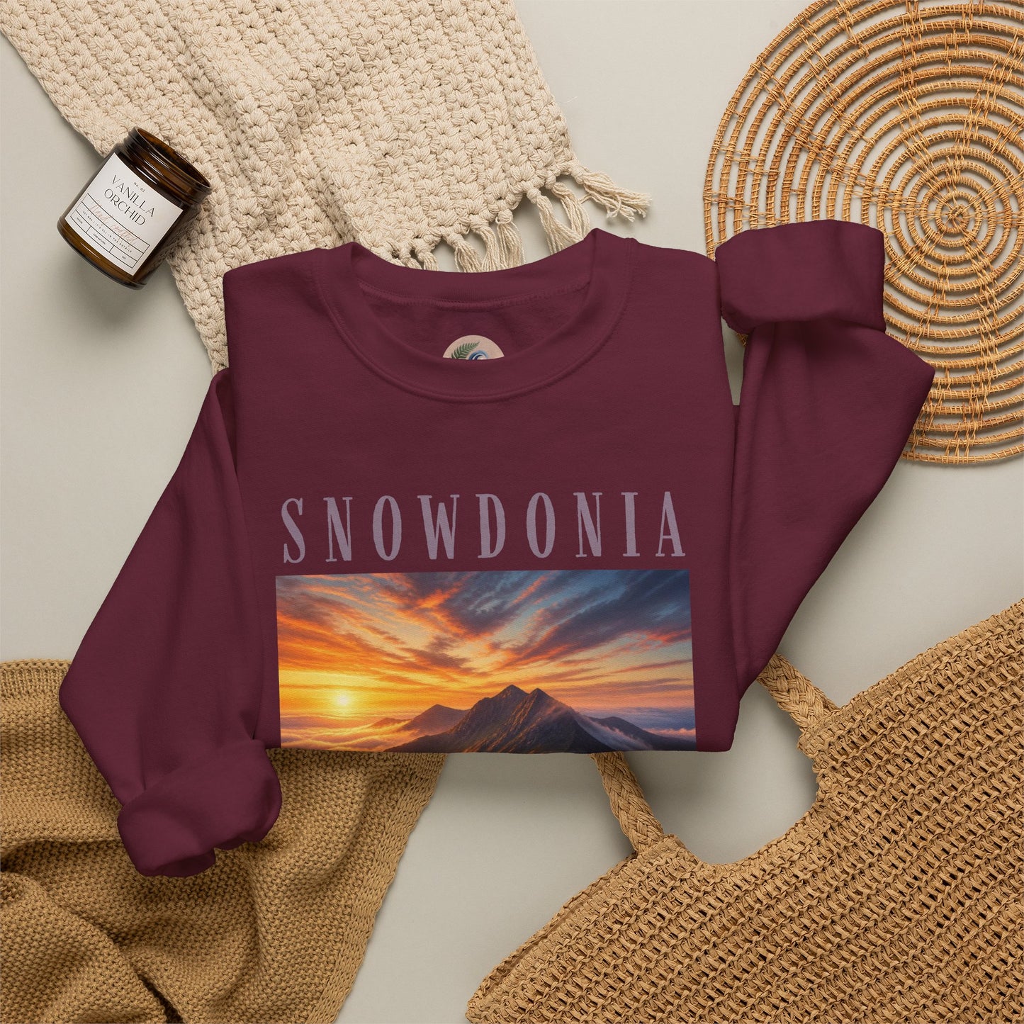 Snowdonia Sunset Crewneck Sweatshirt — Scenic Mountain Graphic
