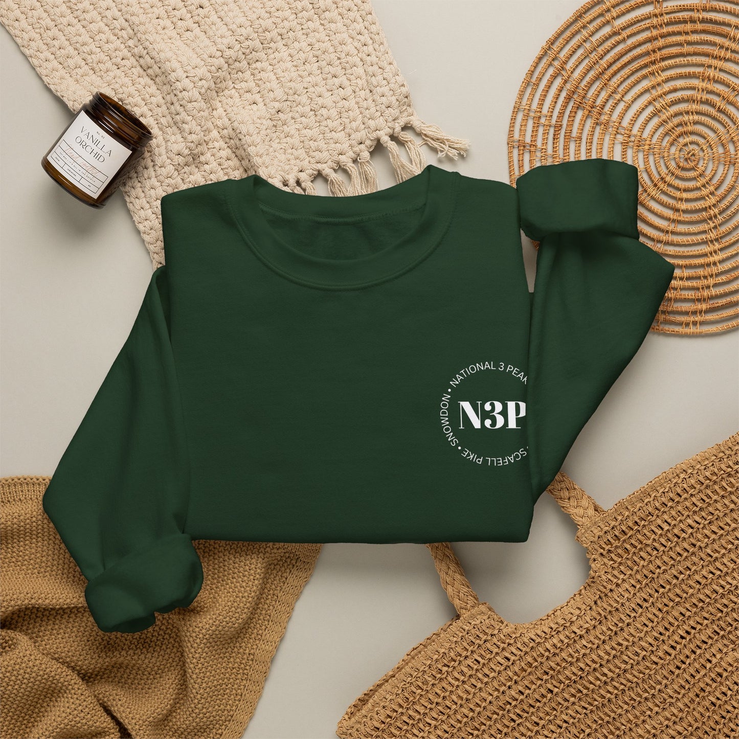 Minimal 'N3P' National 3 Peaks Logo Crewneck Sweatshirt – Small Chest Emblem, Casual Everyday Pullover