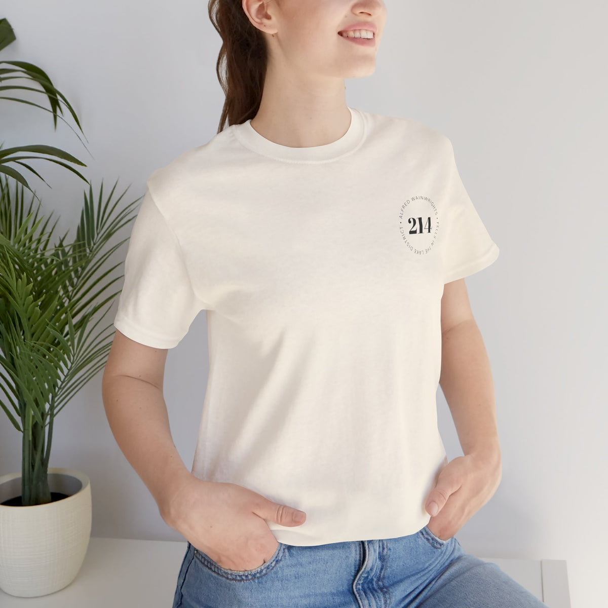 214 Wainwrights Minimalist Chest Logo T‑Shirt