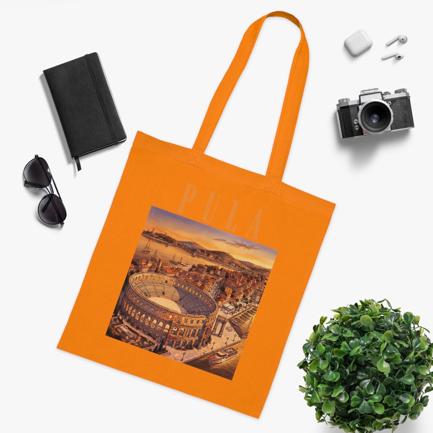 Pula Vintage Travel Tote - Retro Cityscape Cotton Bag